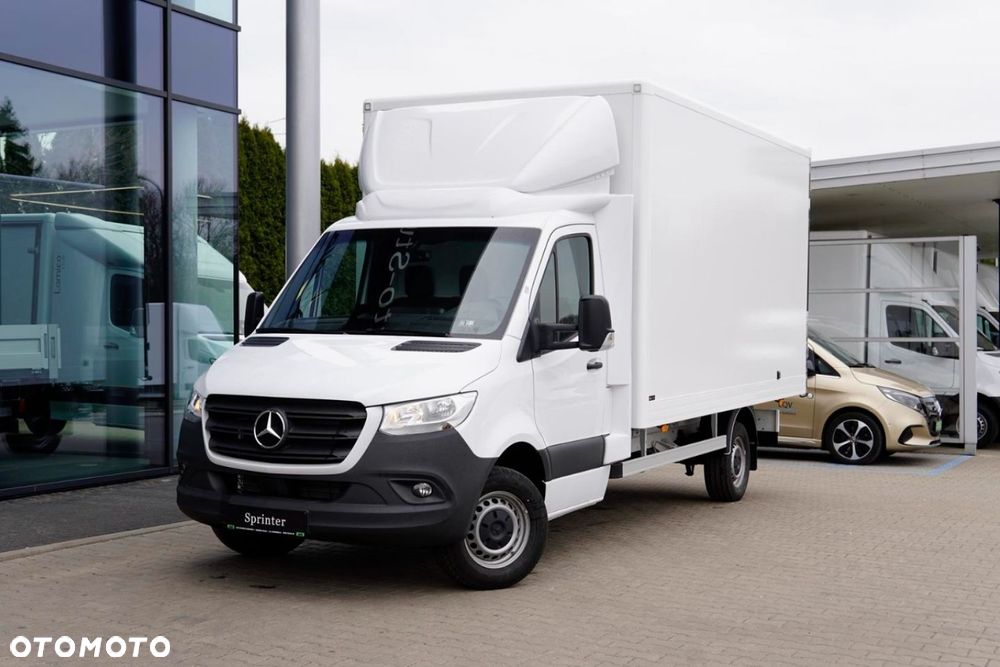 Mercedes-Benz Sprinter - 3