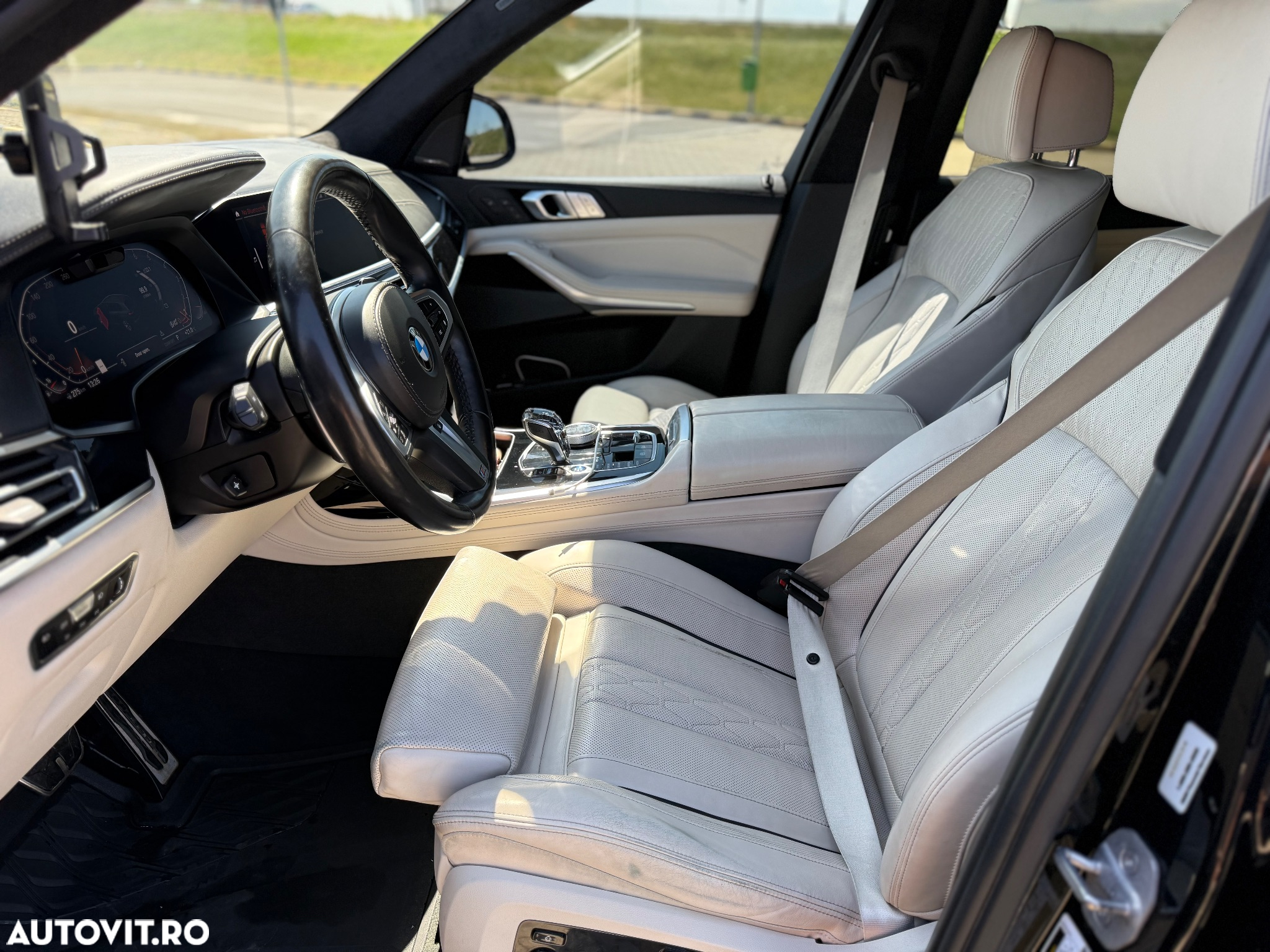 BMW X7 xDrive40i - 16