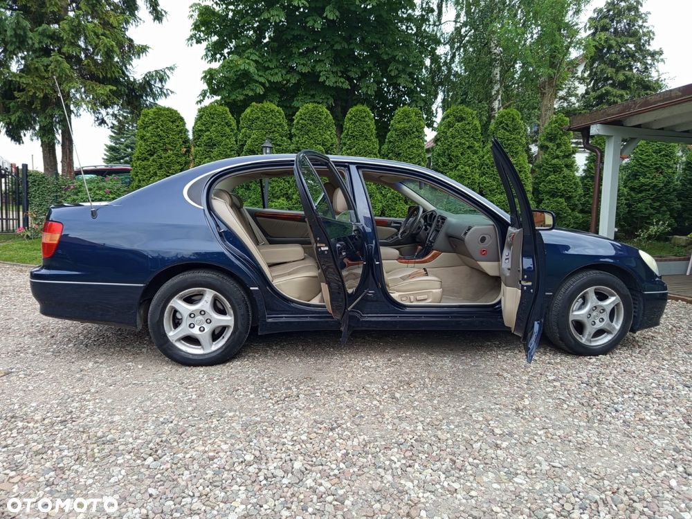 Lexus GS - 13