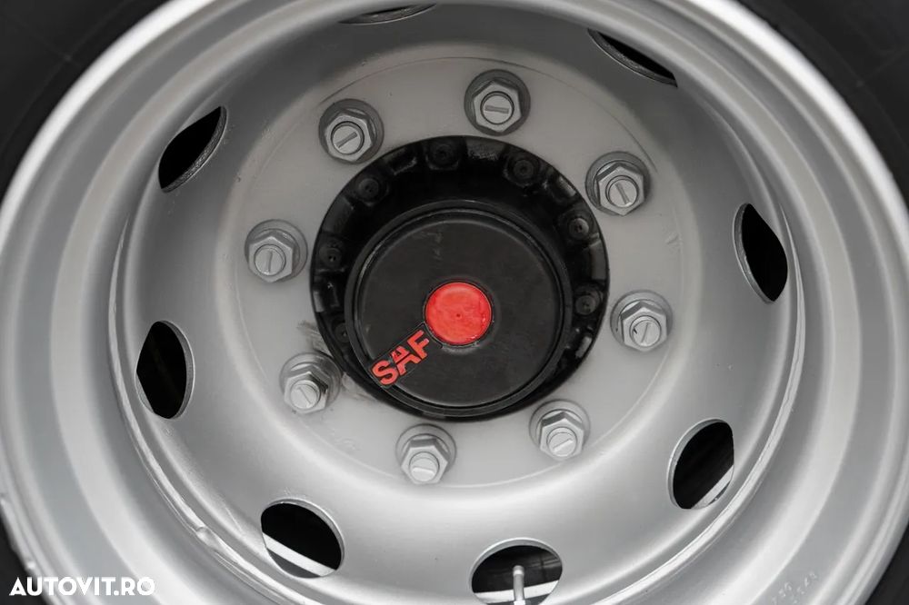 Wecon REMORCA - 7,7 M / AXĂ CULISANTĂ / ACOPERIȘ CULISANT / ȘINGURI CĂRUCIOR / SAF - 31