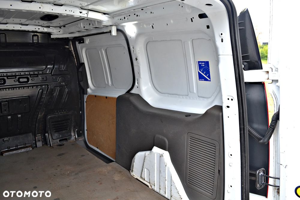 Ford Transit Connect - 30
