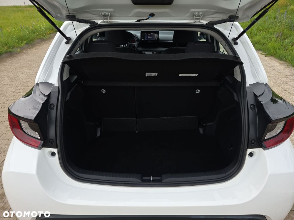 Toyota Yaris Hybrid 1.5 Comfort - 16