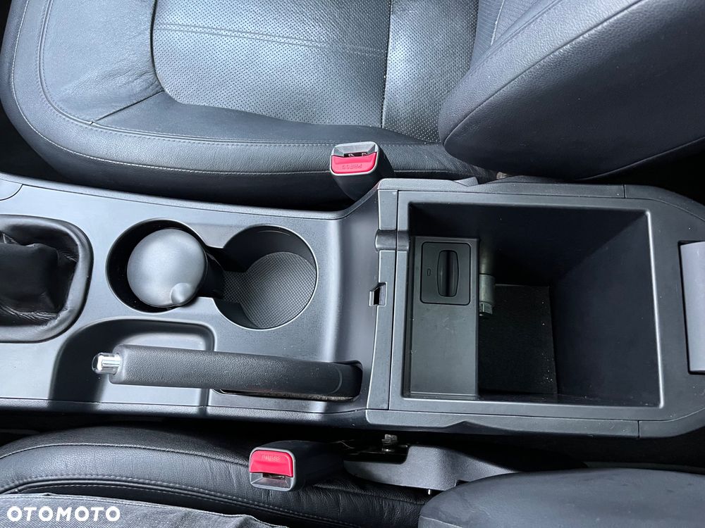 Hyundai ix35 2.0 CRDi 4WD Premium - 24