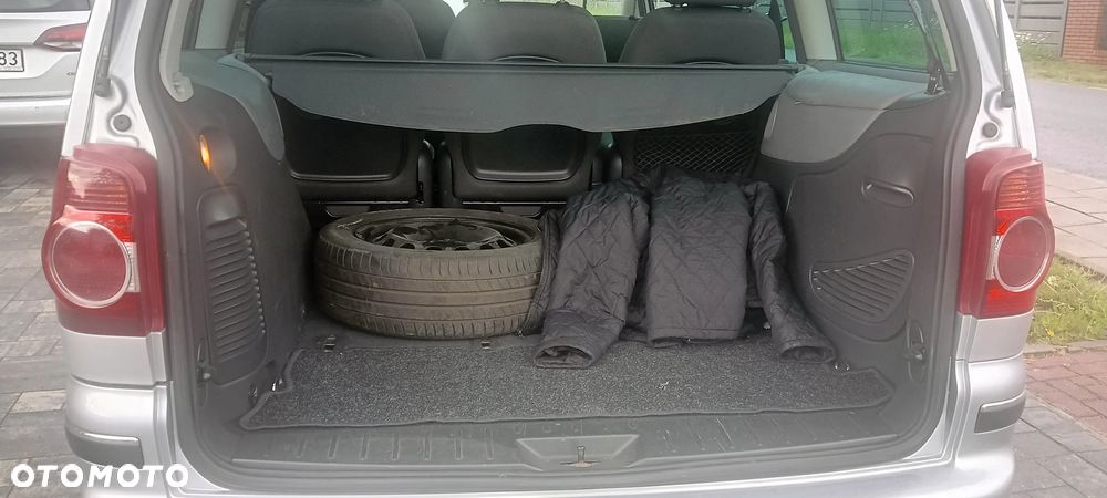 Volkswagen Sharan 2.0 TDI DPF Freestyle - 9