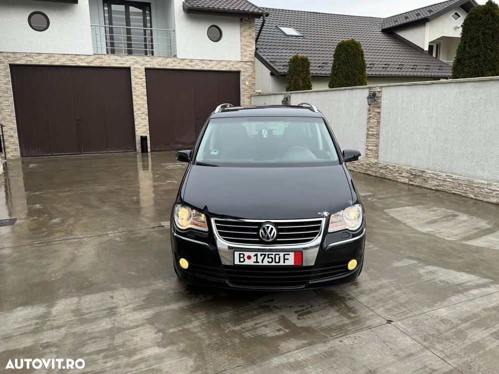Volkswagen Touran - 2