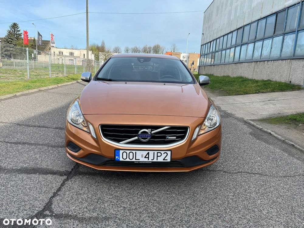 Volvo V60 2011