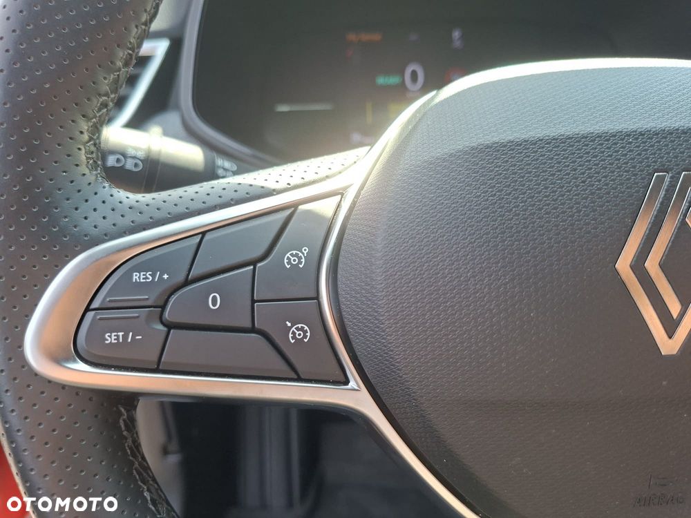 Renault Clio - 12