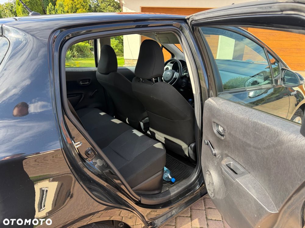 Toyota Yaris 1.5 VVT-i Comfort - 10