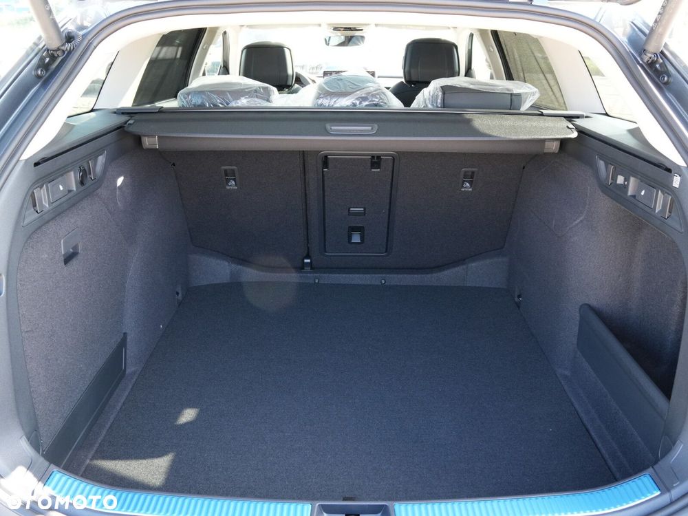 Skoda Superb 2.0 TSI 4x4 L&K DSG - 19