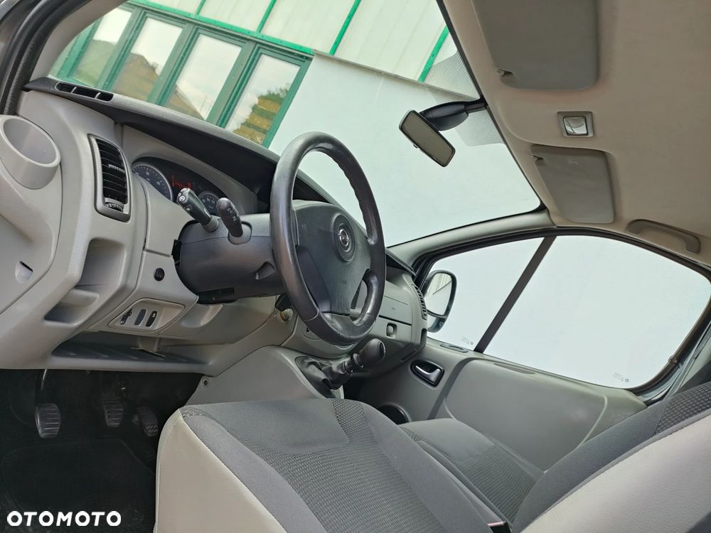 Opel Vivaro brygadówka long - 13