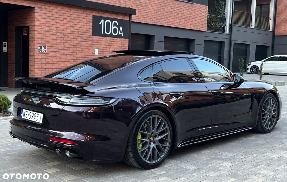 Porsche Panamera Turbo S - 6