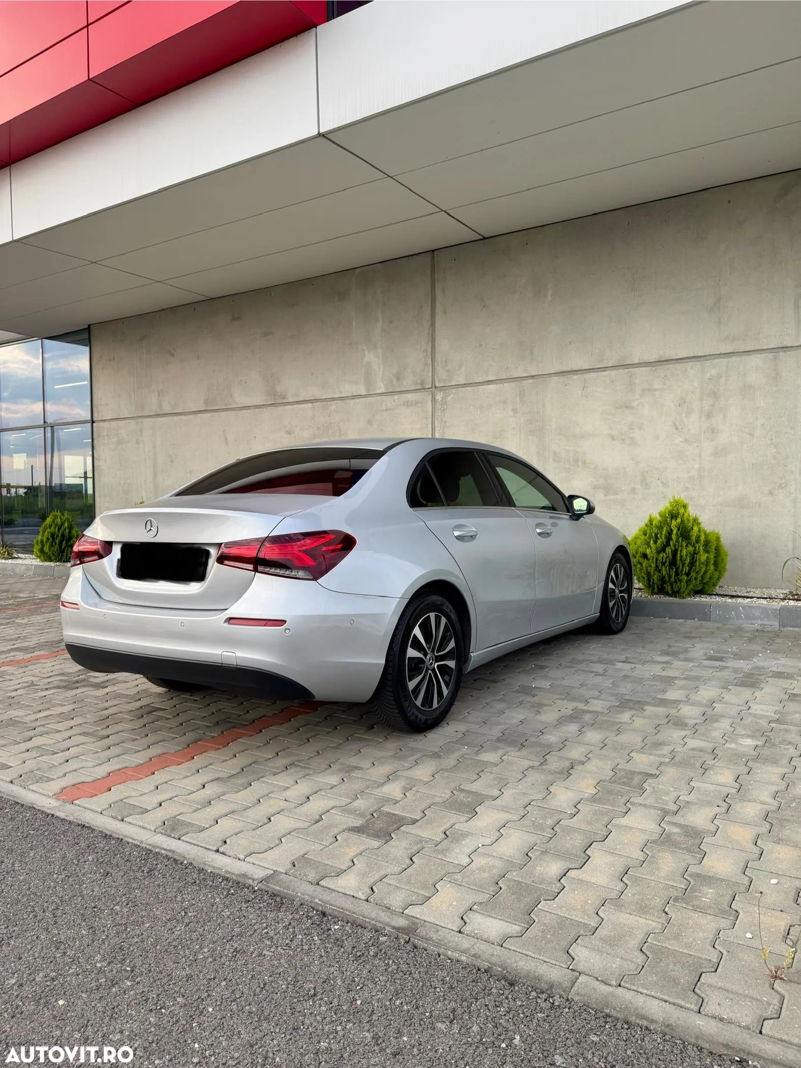 Mercedes-Benz A 180 d 7G-DCT - 6