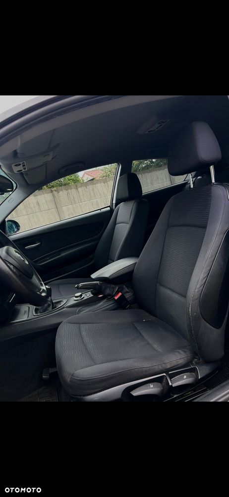 BMW Seria 1 118d DPF - 12