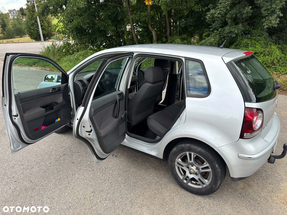 Volkswagen Polo 1.4 Comfortline - 6
