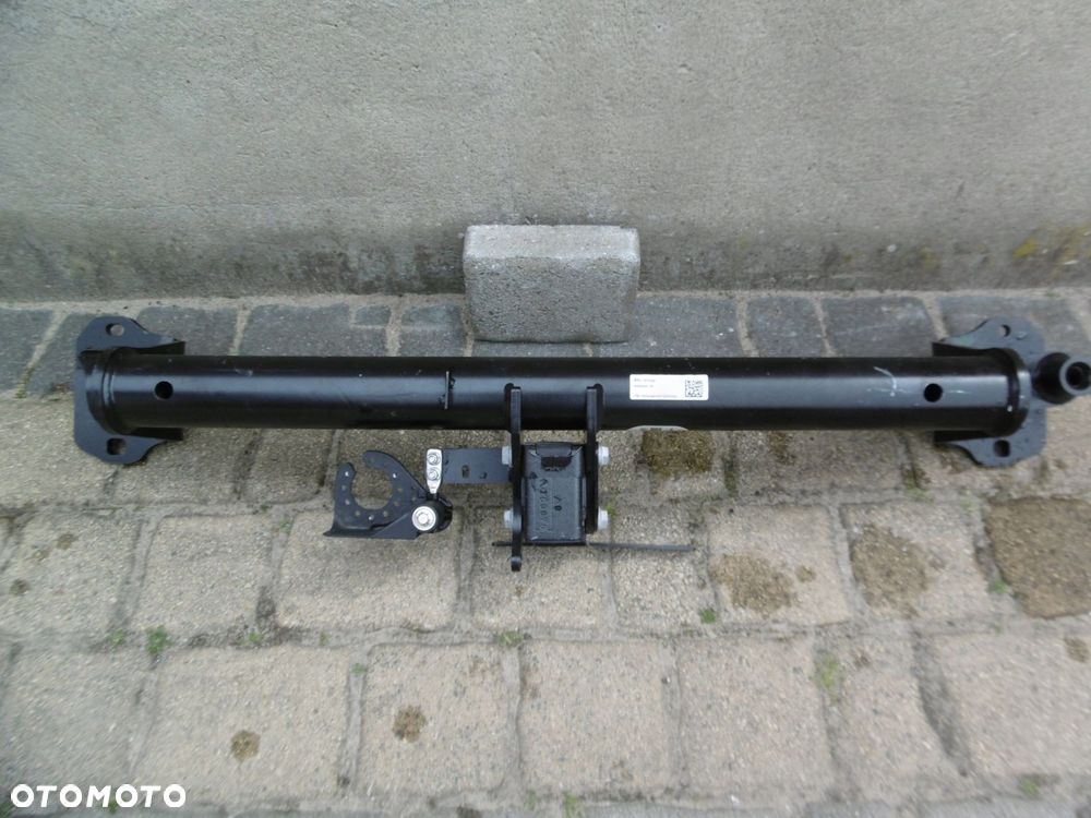 bmw 2 f44 - hak holowniczy nowy - 1