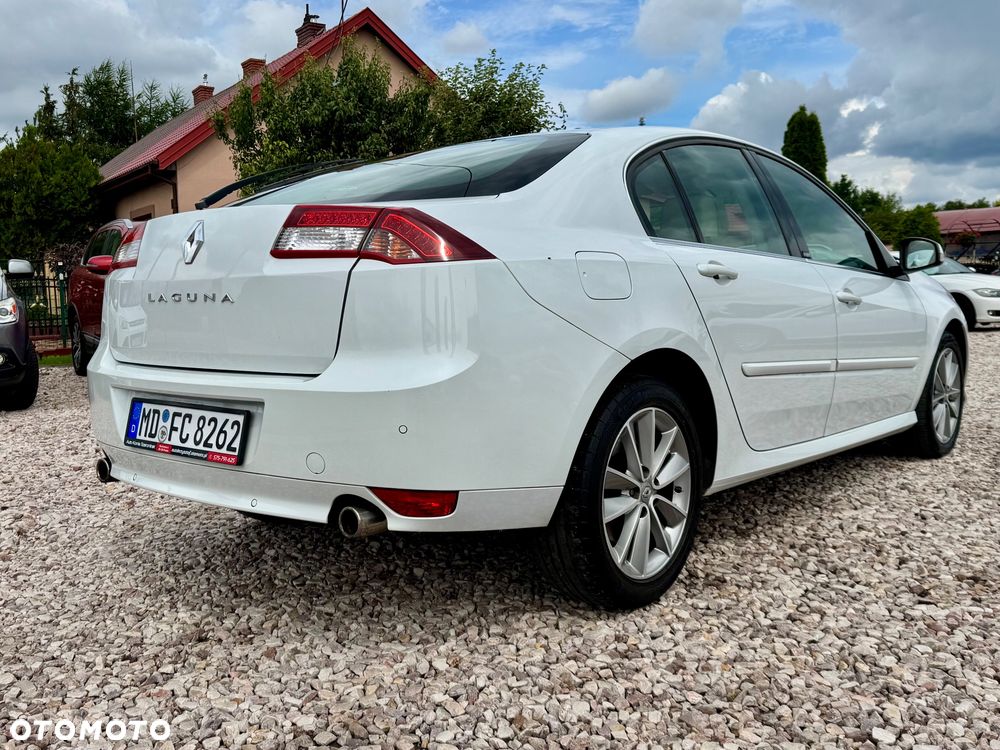 Renault Laguna 2.0T Initiale - 28