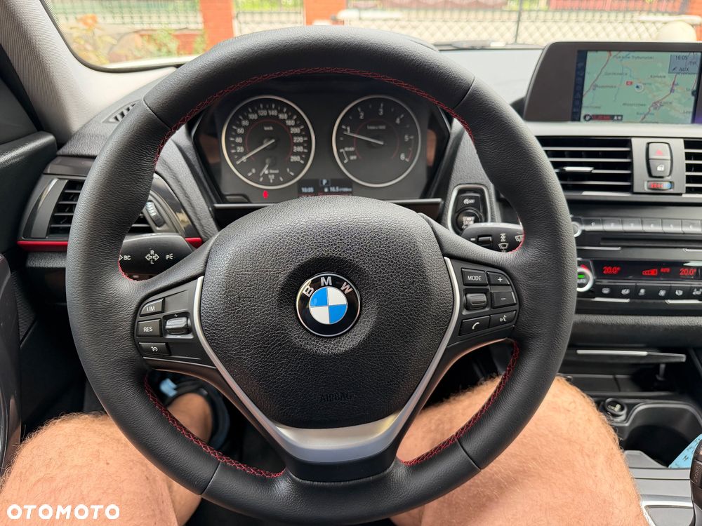 BMW Seria 1 120d Sport Line - 31