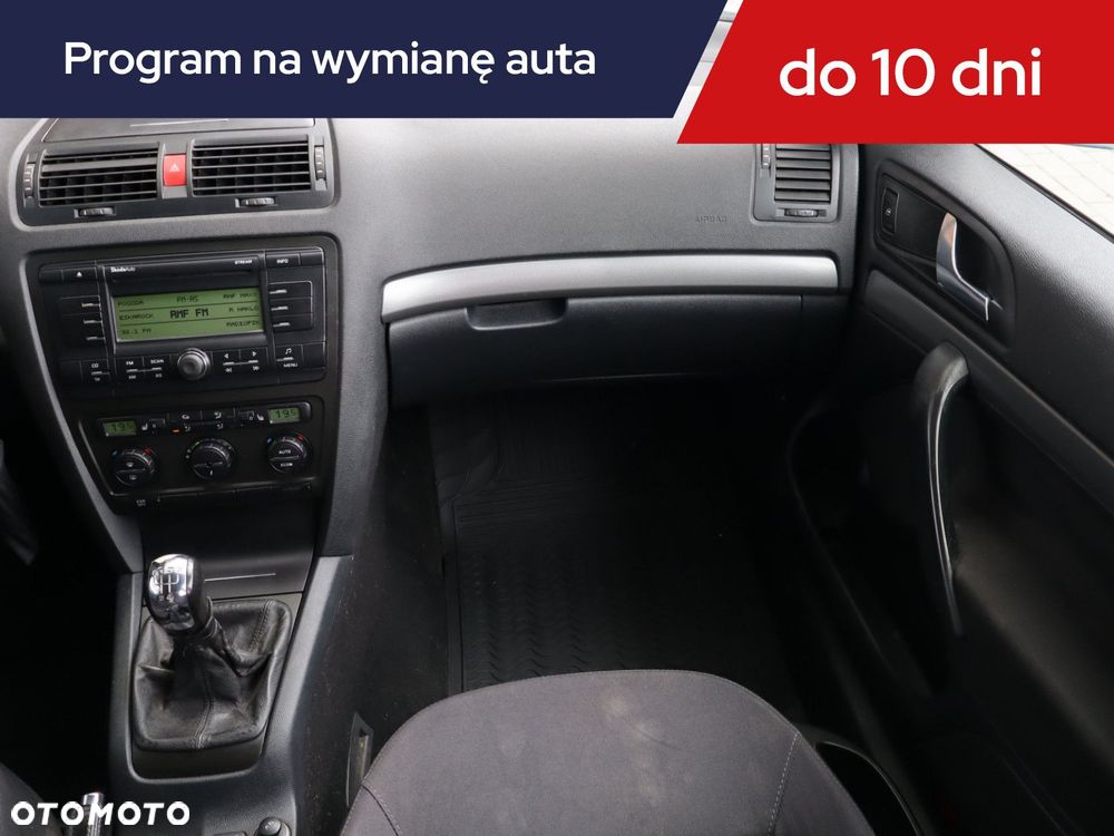 Skoda Octavia - 10