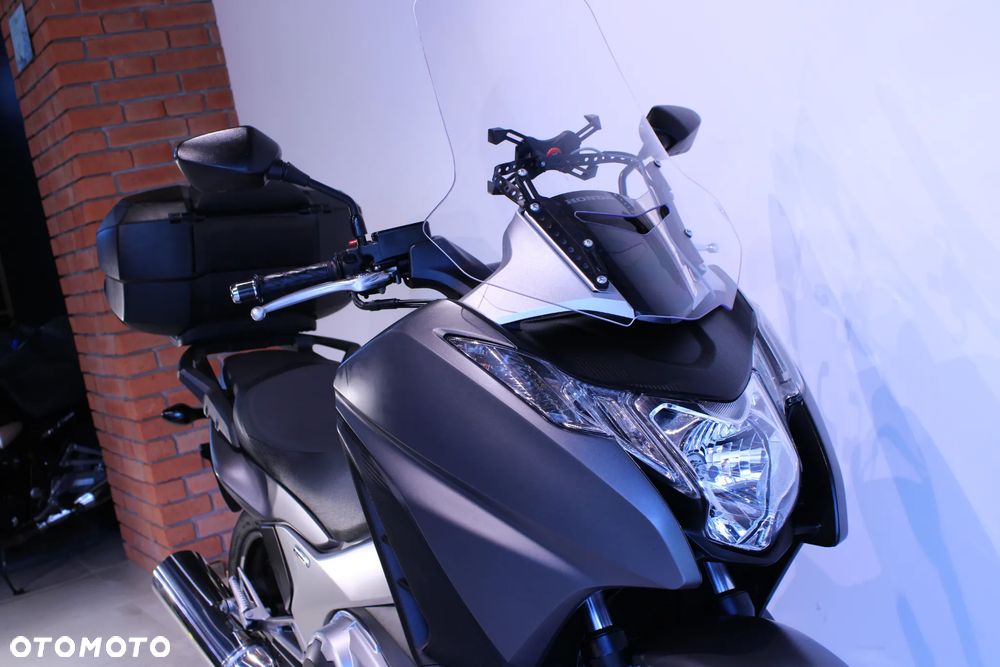 Honda NC - 12