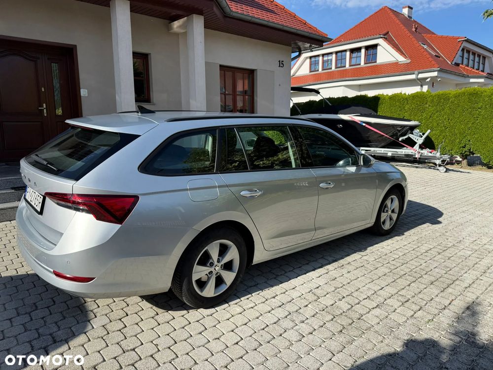 Skoda Octavia 2.0 TDI DSG Ambition - 6