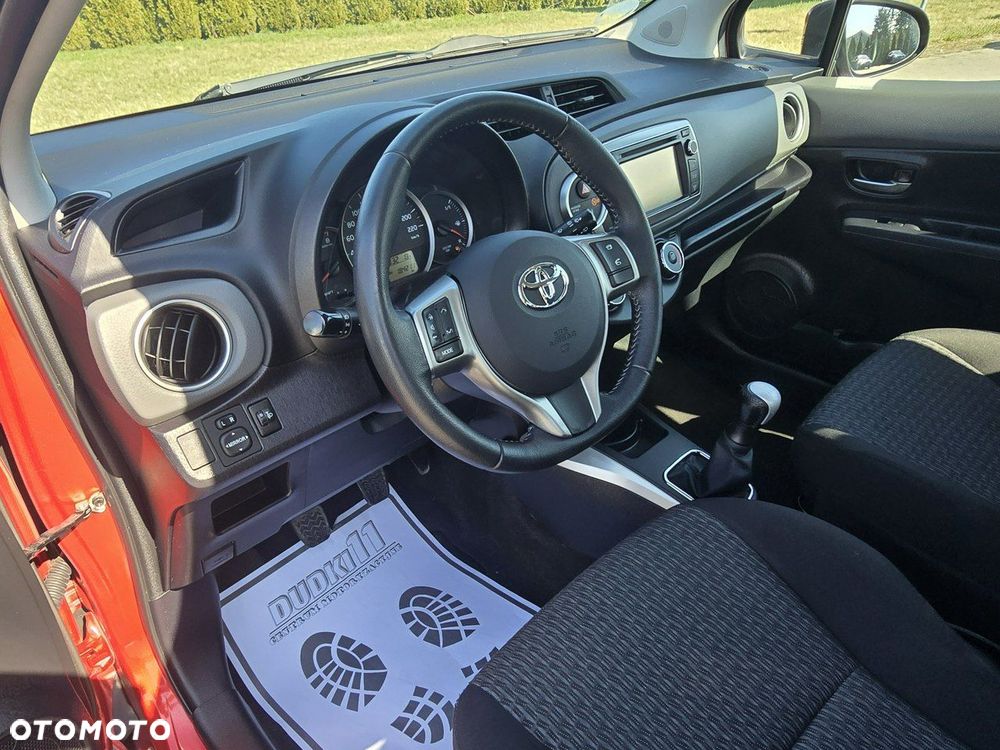 Toyota Yaris - 15
