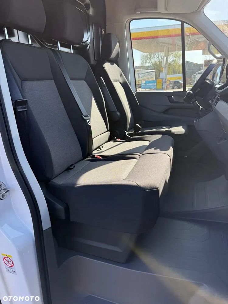 Volkswagen Crafter - 12