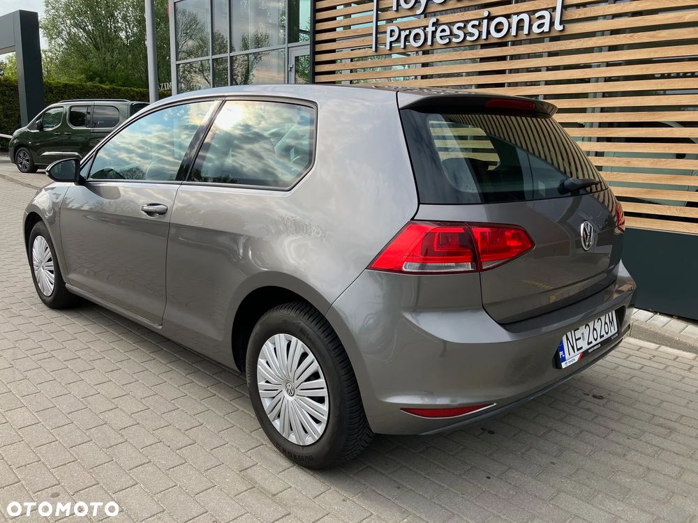 Volkswagen Golf 1.2 TSI BMT Trendline - 4