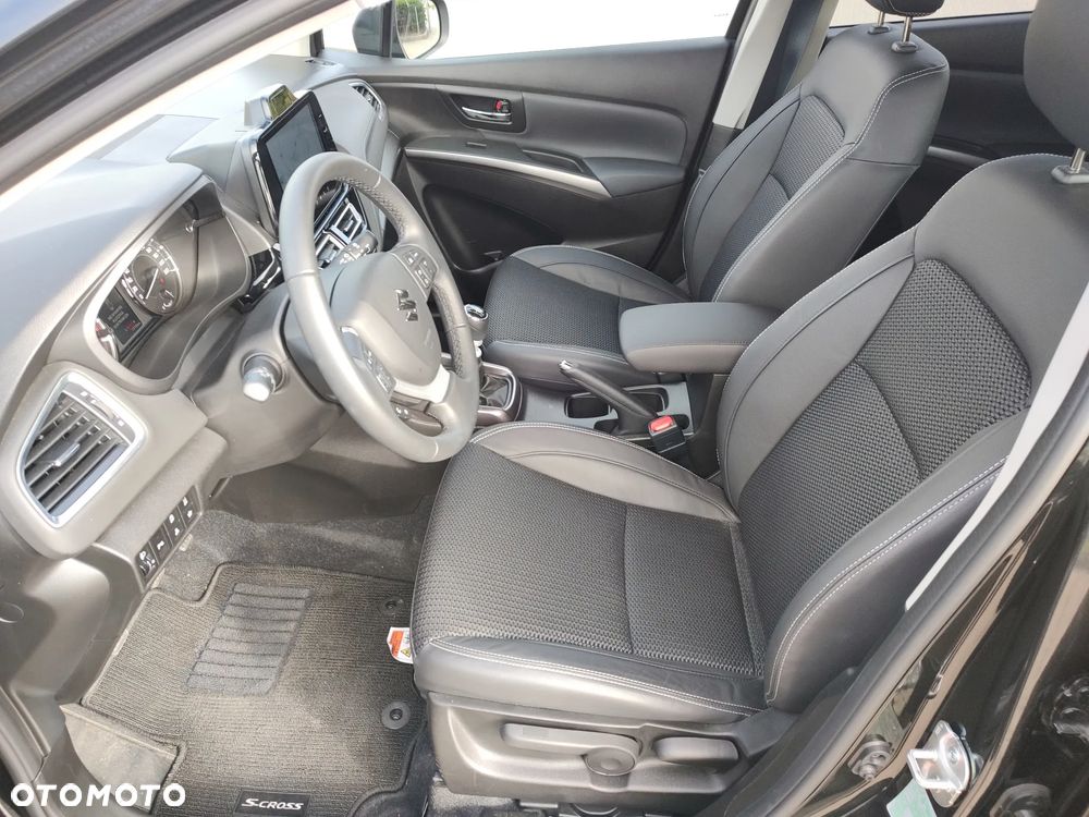 Suzuki SX4 S-Cross 1.4 SHVS Elegance - 27
