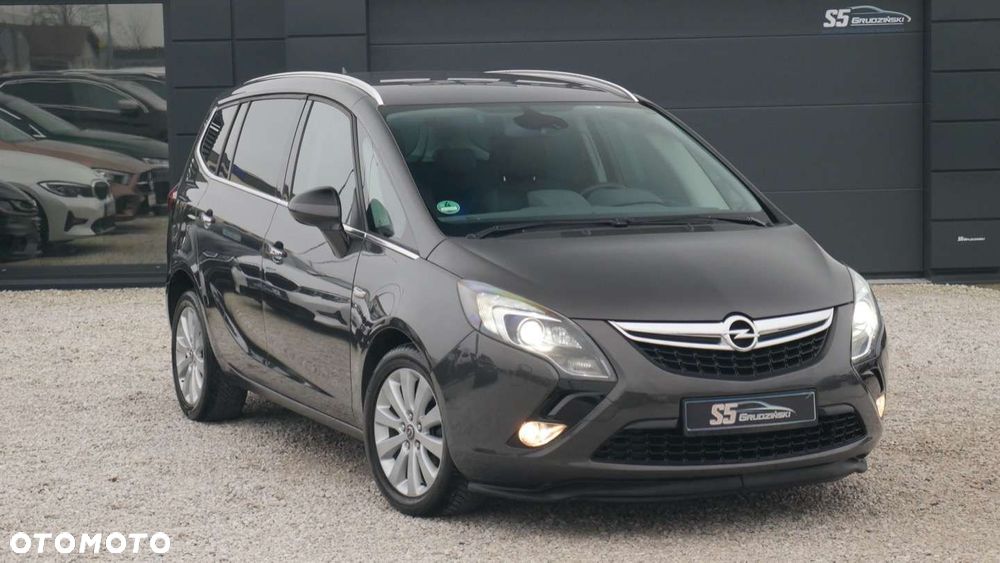 Opel Zafira - 2