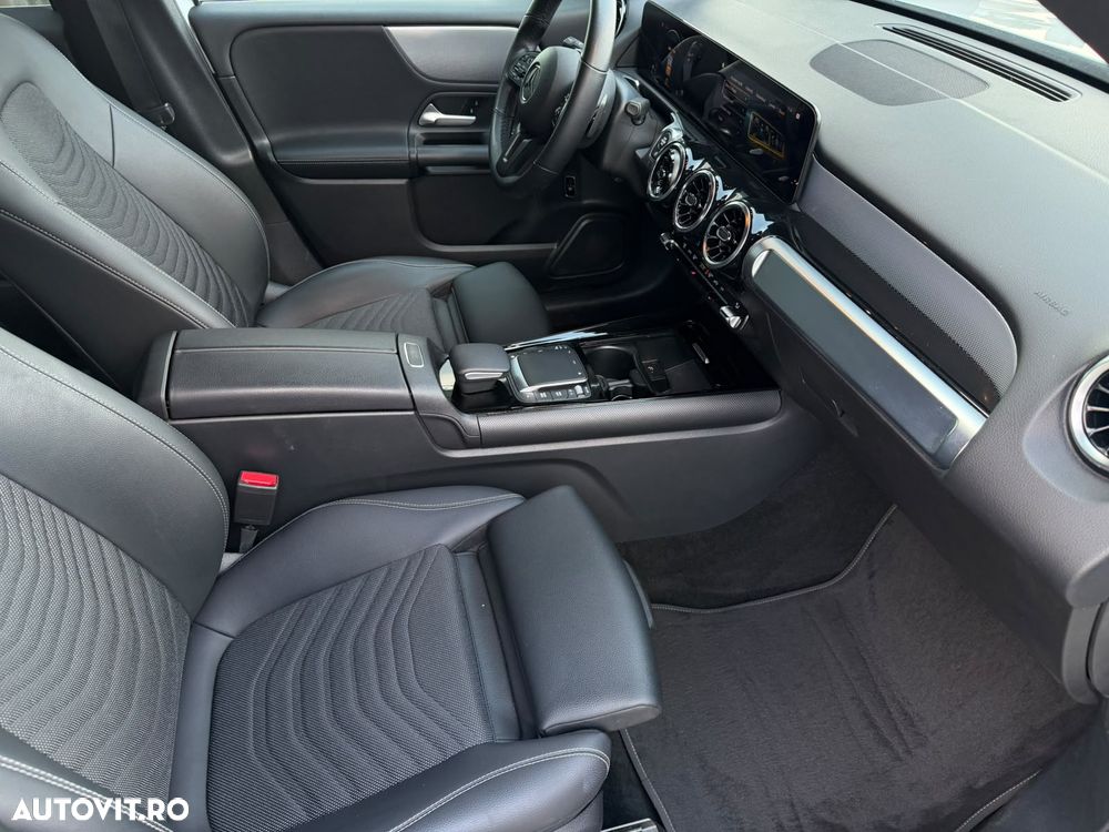 Mercedes-Benz GLB 200 4MATIC Aut. - 12