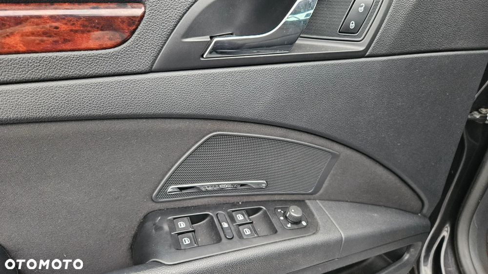 Skoda Superb 2.0 TDI Comfort DSG - 16