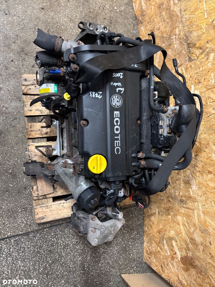 SILNIK OPEL ASTRA H MERIVA CORSA D Z14XEP 1.4 16V KOMPLETNY Z OSPRZĘTEM film video - 8