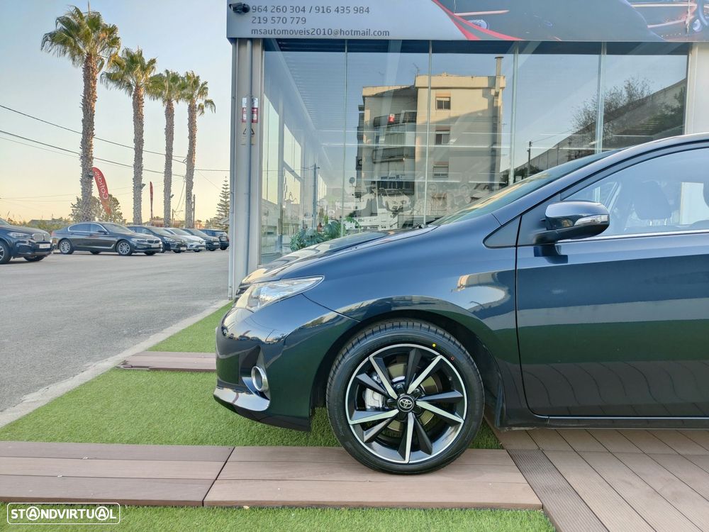 Toyota Auris 1.4 D-4D Com.+P.Sport+Navi - 8