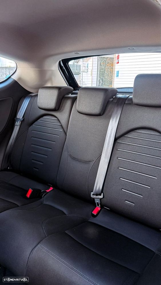 Alfa Romeo MiTo 0.9 T TwinAir Urban — fotografia 11