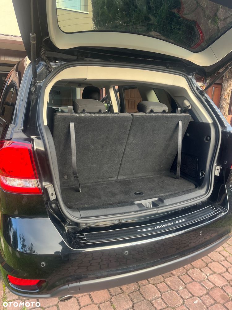 Dodge Journey - 11