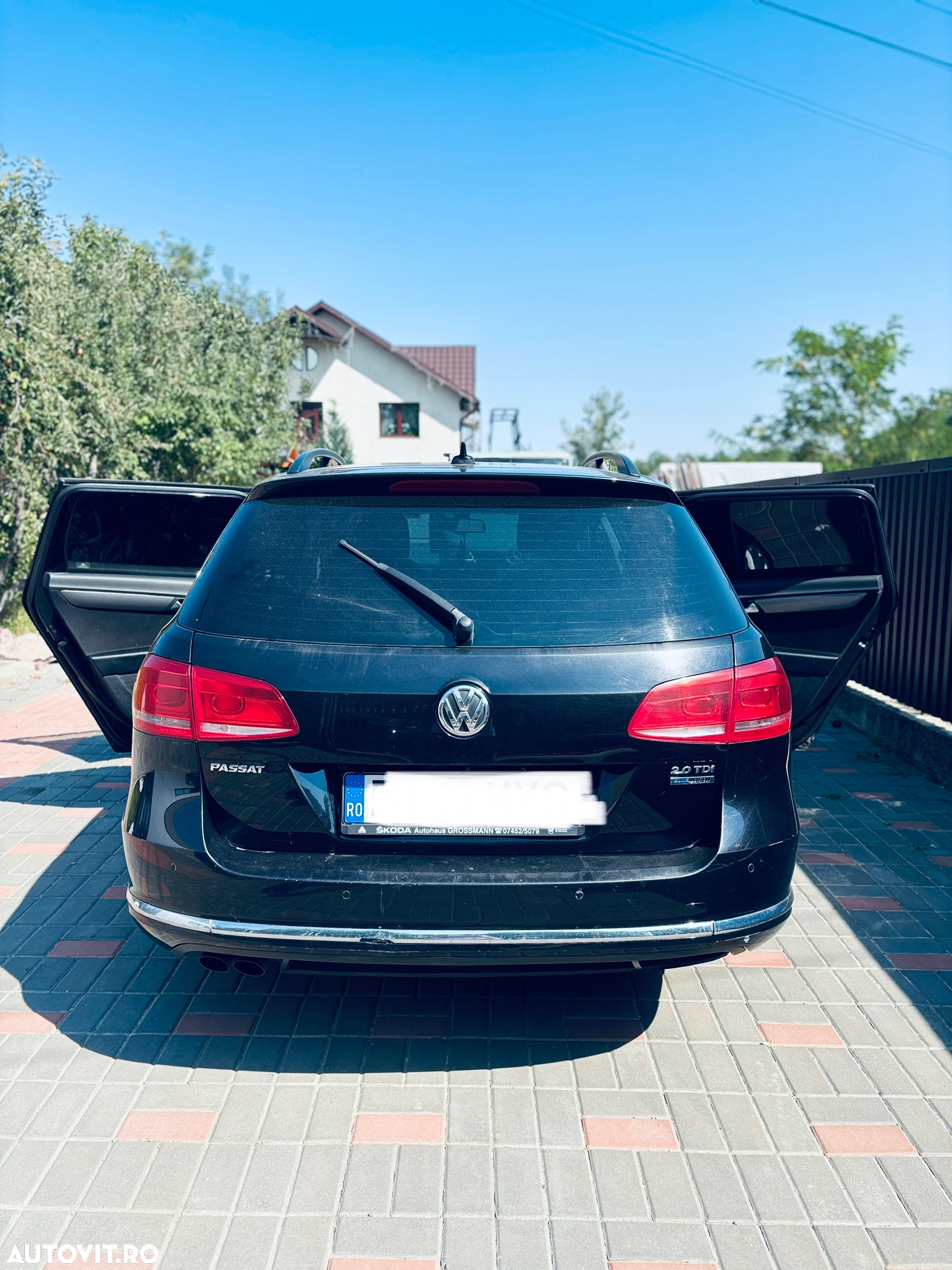 Volkswagen Passat 2.0 TDI BlueMotion Tehnology DSG Highline - 9