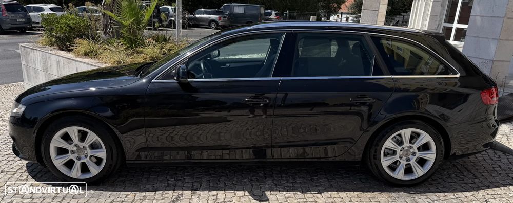 Audi A4 Avant 2.0 TDI Business Line Plus - 9