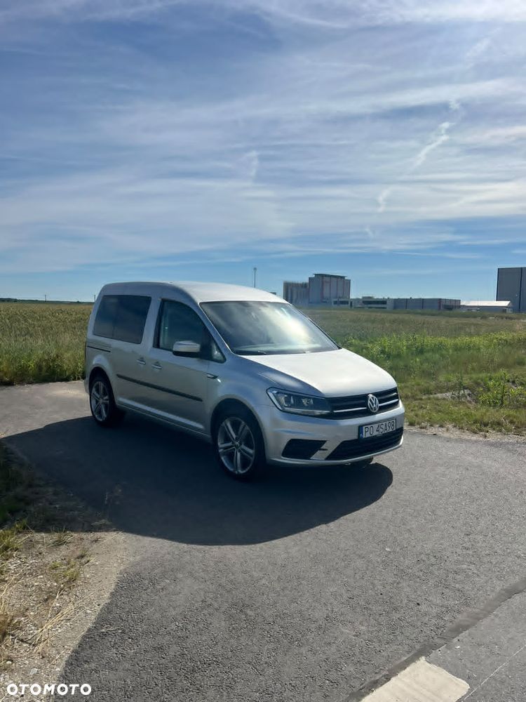 Volkswagen Caddy 2.0 TDI Comfortline DSG - 2