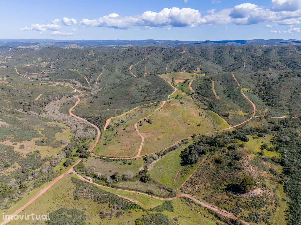Terreno de 11,4 hectares com ruínas e projetos aprovados – Odemira (Pe - Grande imagem: 2/15