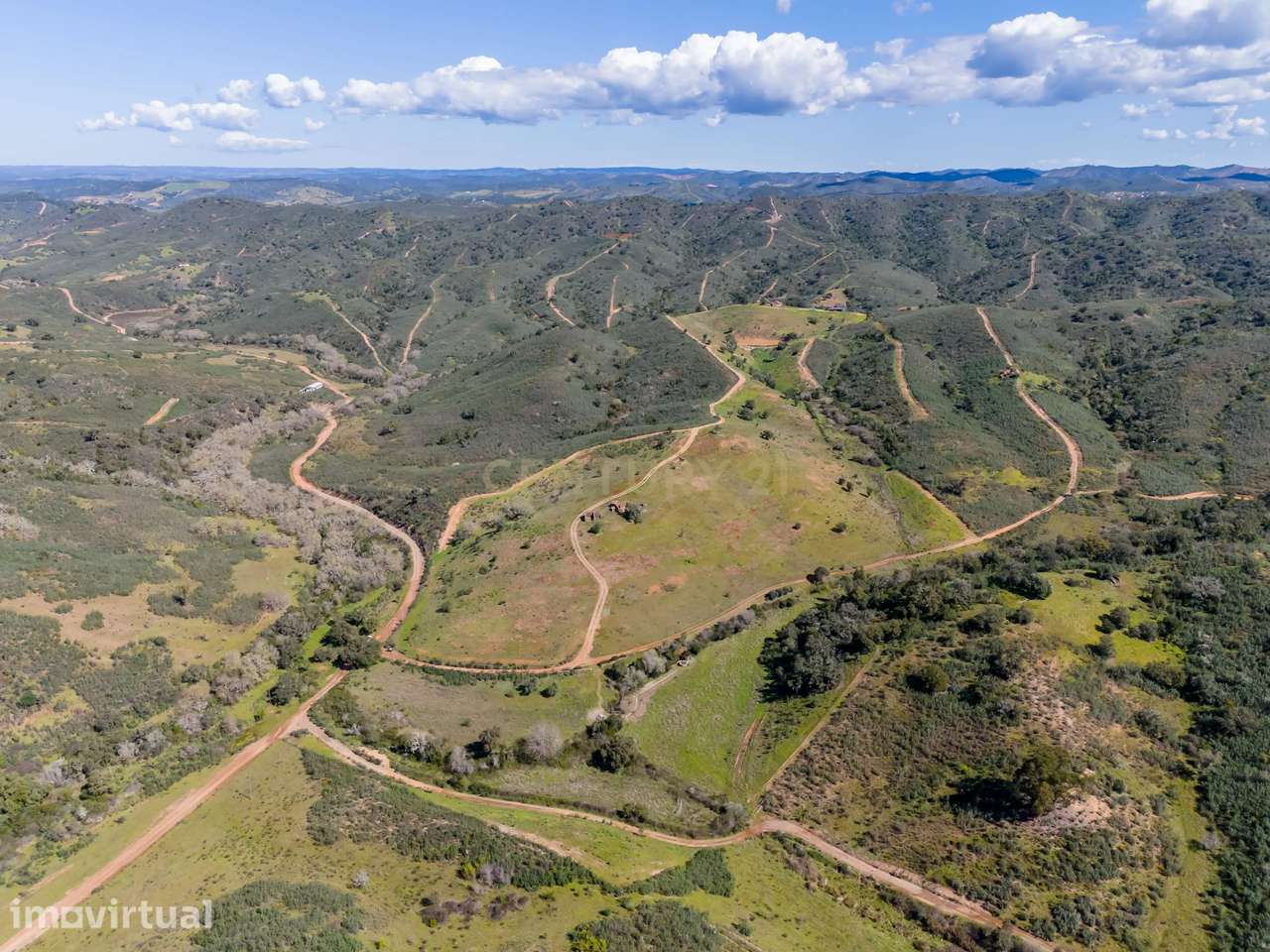 Terreno de 11,4 hectares com ruínas e projetos aprovados – Odemira (Pe - Grande imagem: 2/15