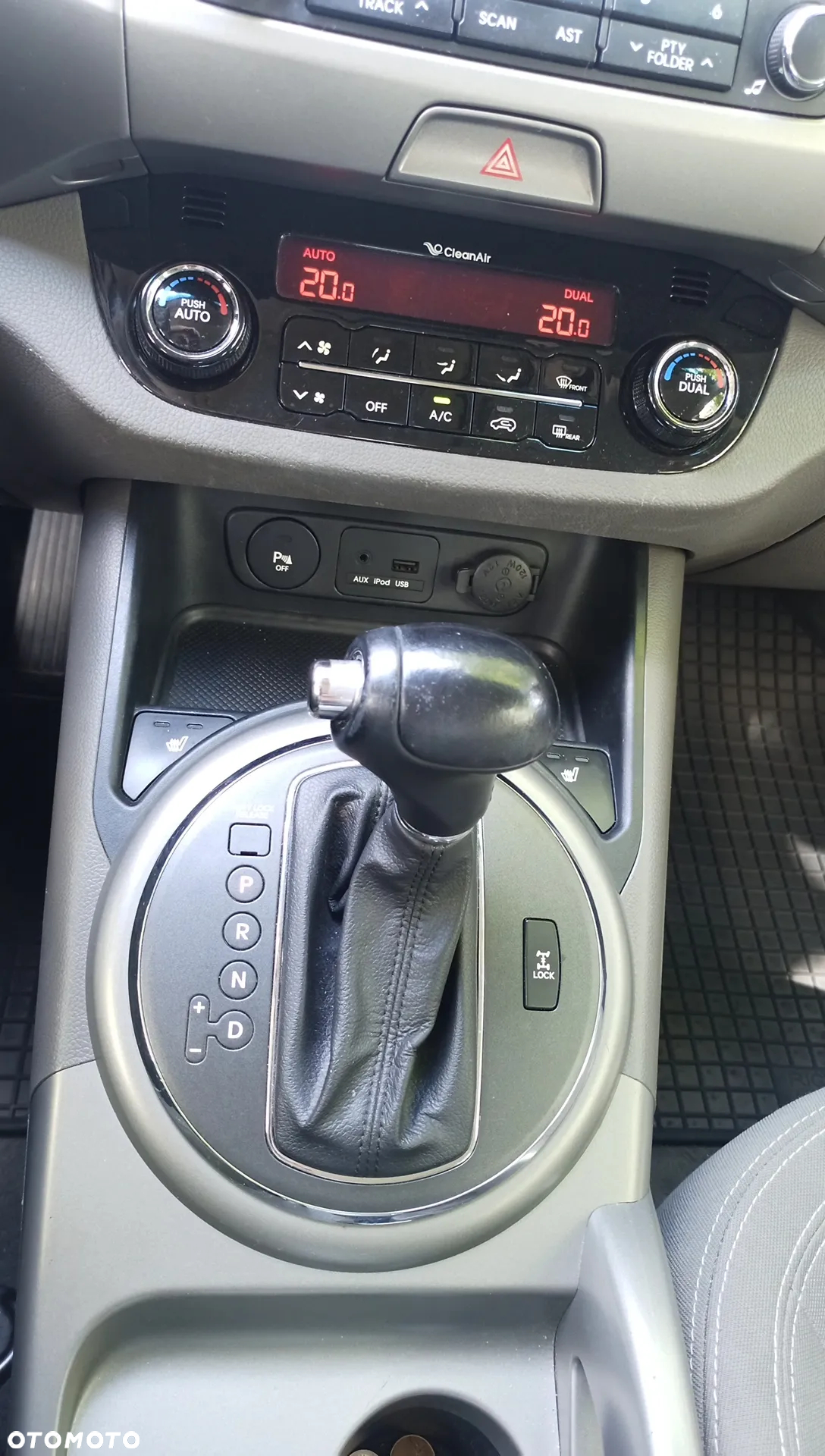 Kia Sportage 2.0 CRDI L - 11