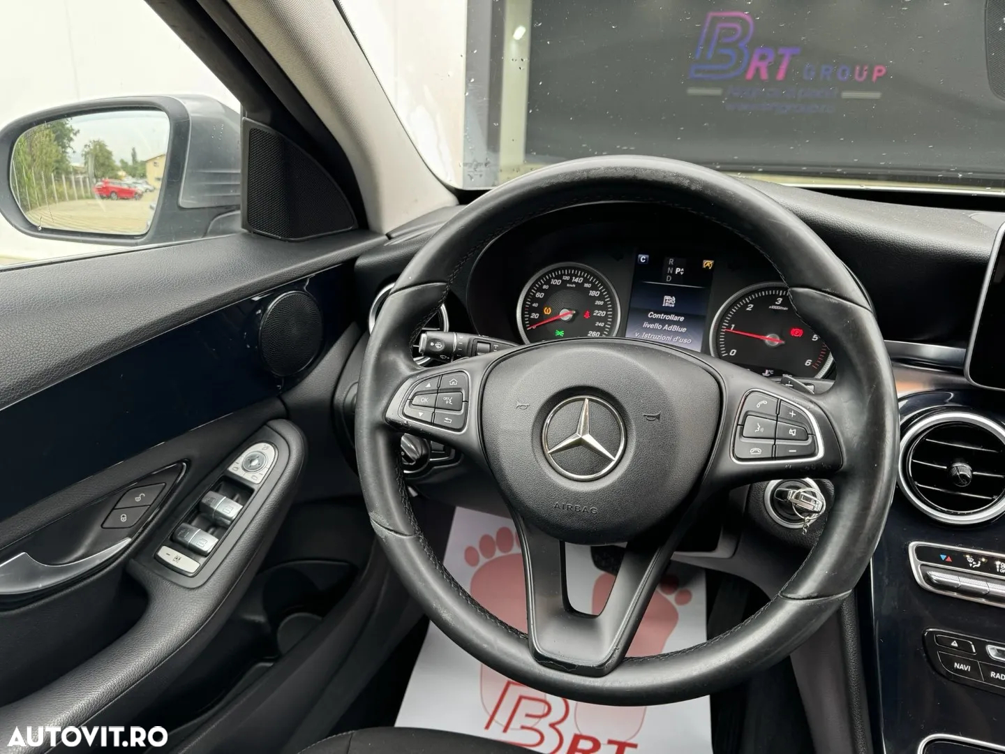 Mercedes-Benz C - 12
