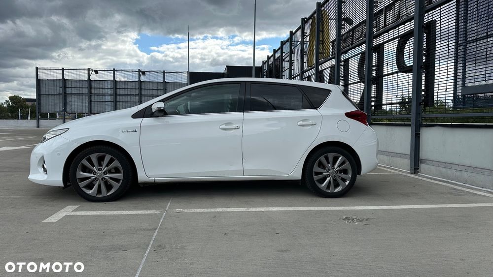 Toyota Auris - 4