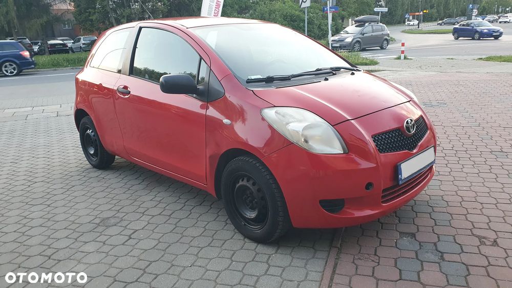 Toyota Yaris - 2