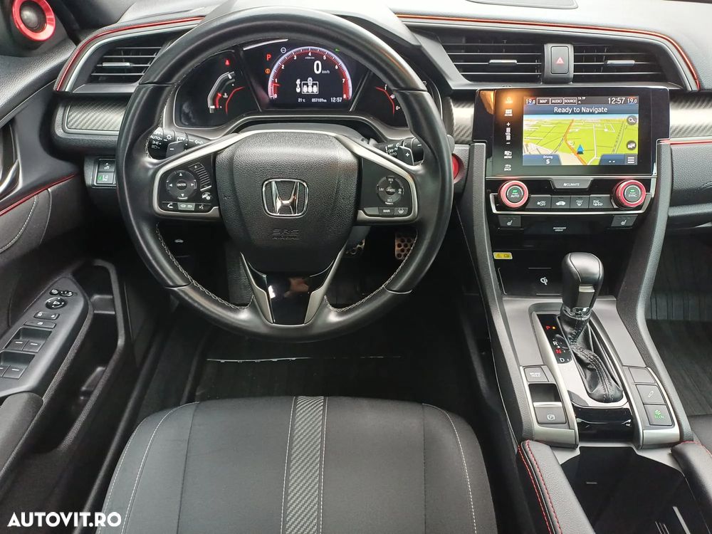 Honda Civic 1.5 VTEC Turbo CVT Sport Plus - 12