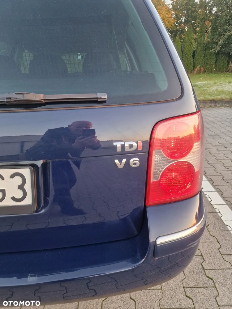 Volkswagen Passat 2.5 TDI Comfortline - 5