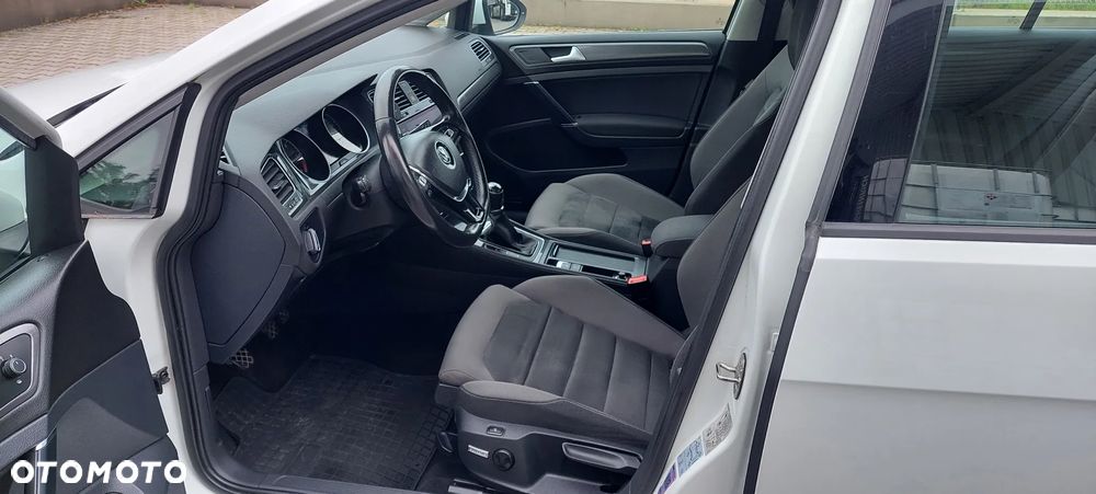 Volkswagen Golf 2.0 TDI BMT Comfortline - 13