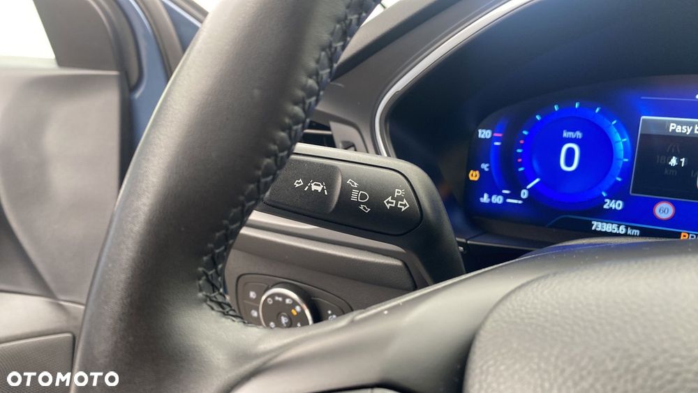 Ford Focus 1.5 EcoBlue Titanium X - 21