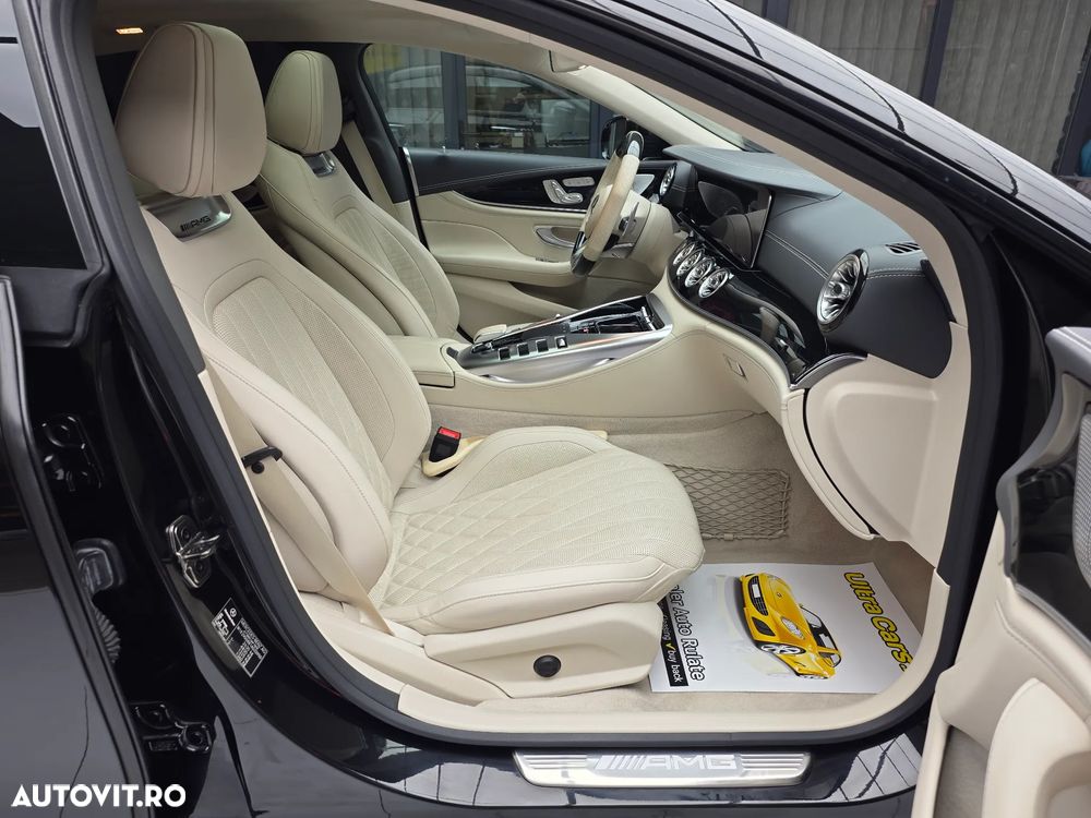 Mercedes-Benz AMG GT 4-door Coupe - 11