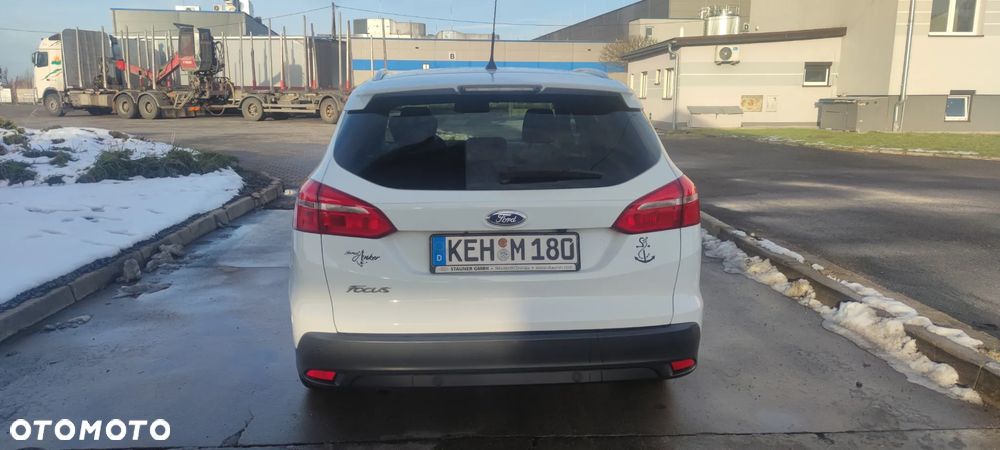 Ford Focus 1.5 TDCi DPF Start-Stopp-System Titanium - 24